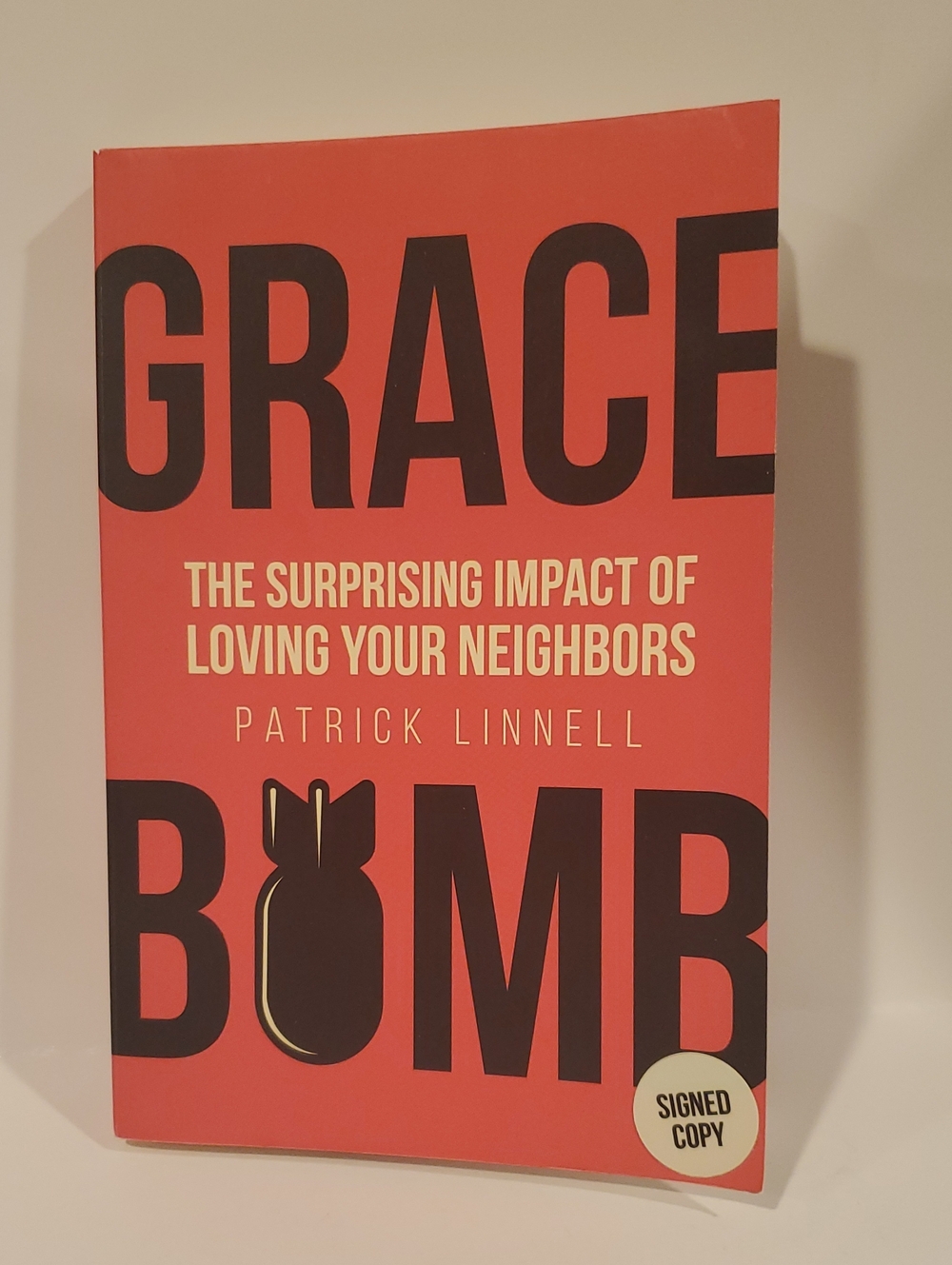 Grace Bomb by Patrick Linnell - Paperback Preowned